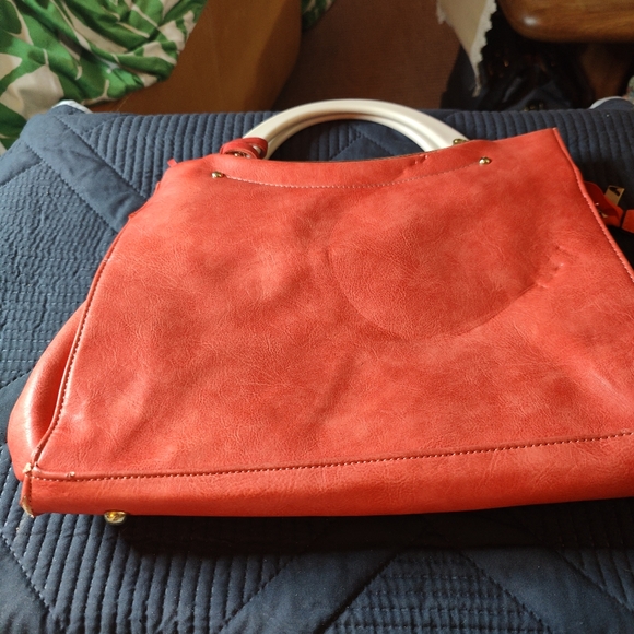 ✔️Coral Purse - Picture 3 of 9
